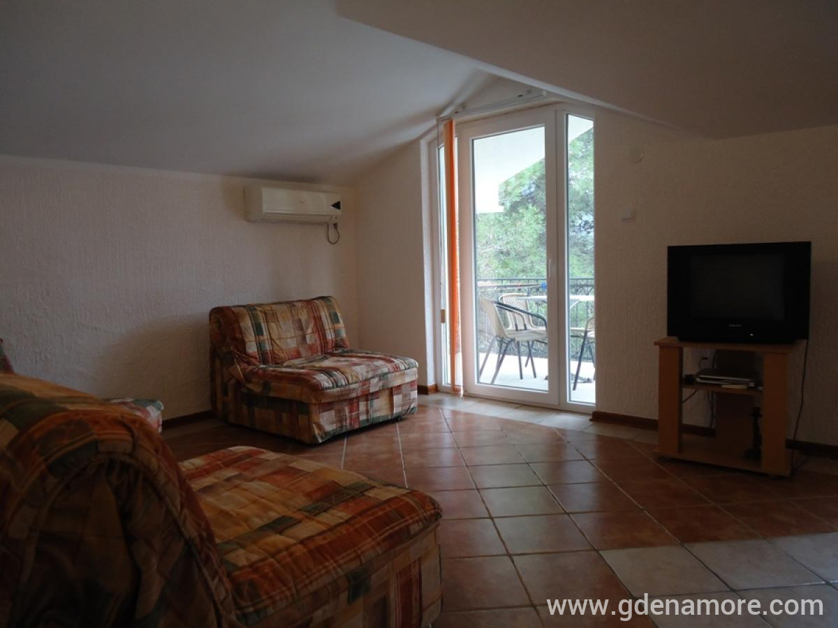 Apartmani 99-Kumbor, privatni smeštaj u mestu Kumbor, Crna Gora